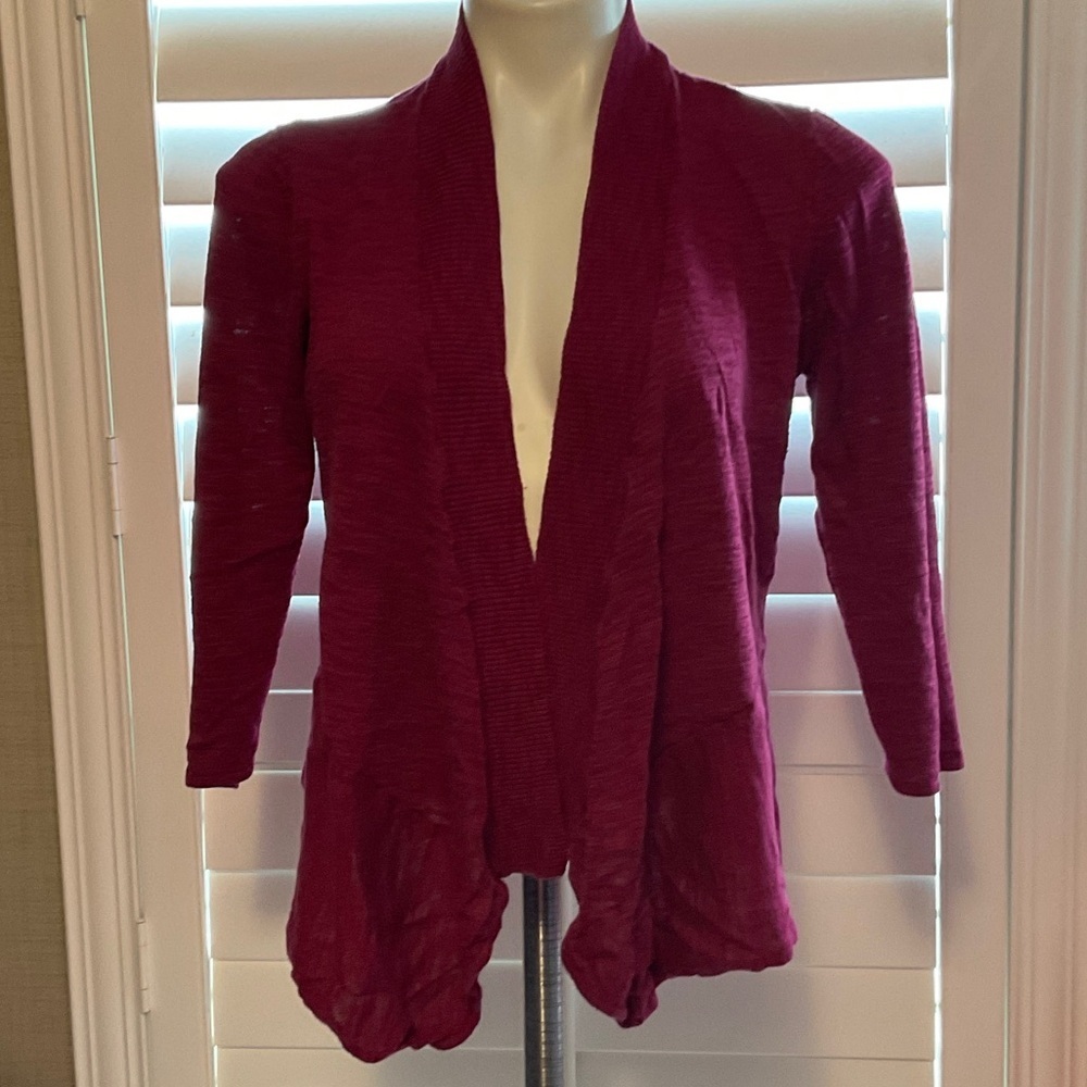 Jones Studio Deep Red Open Front Cardigan